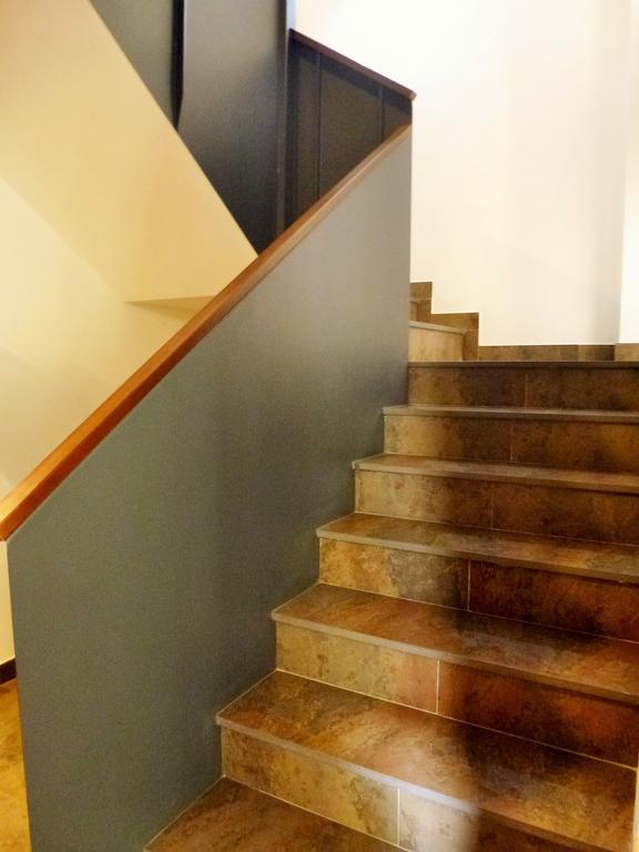 Apartamentos Nazareno Sevilla Bagian luar foto
