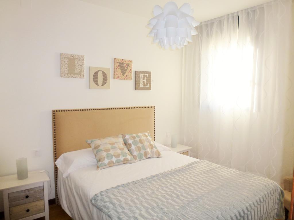 Apartamentos Nazareno Sevilla Bagian luar foto