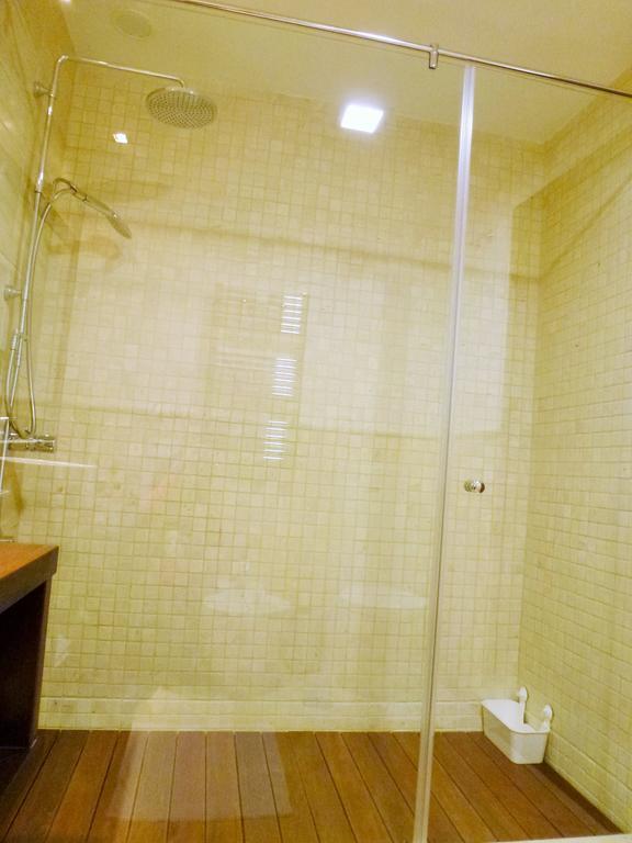 Apartamentos Nazareno Sevilla Bagian luar foto