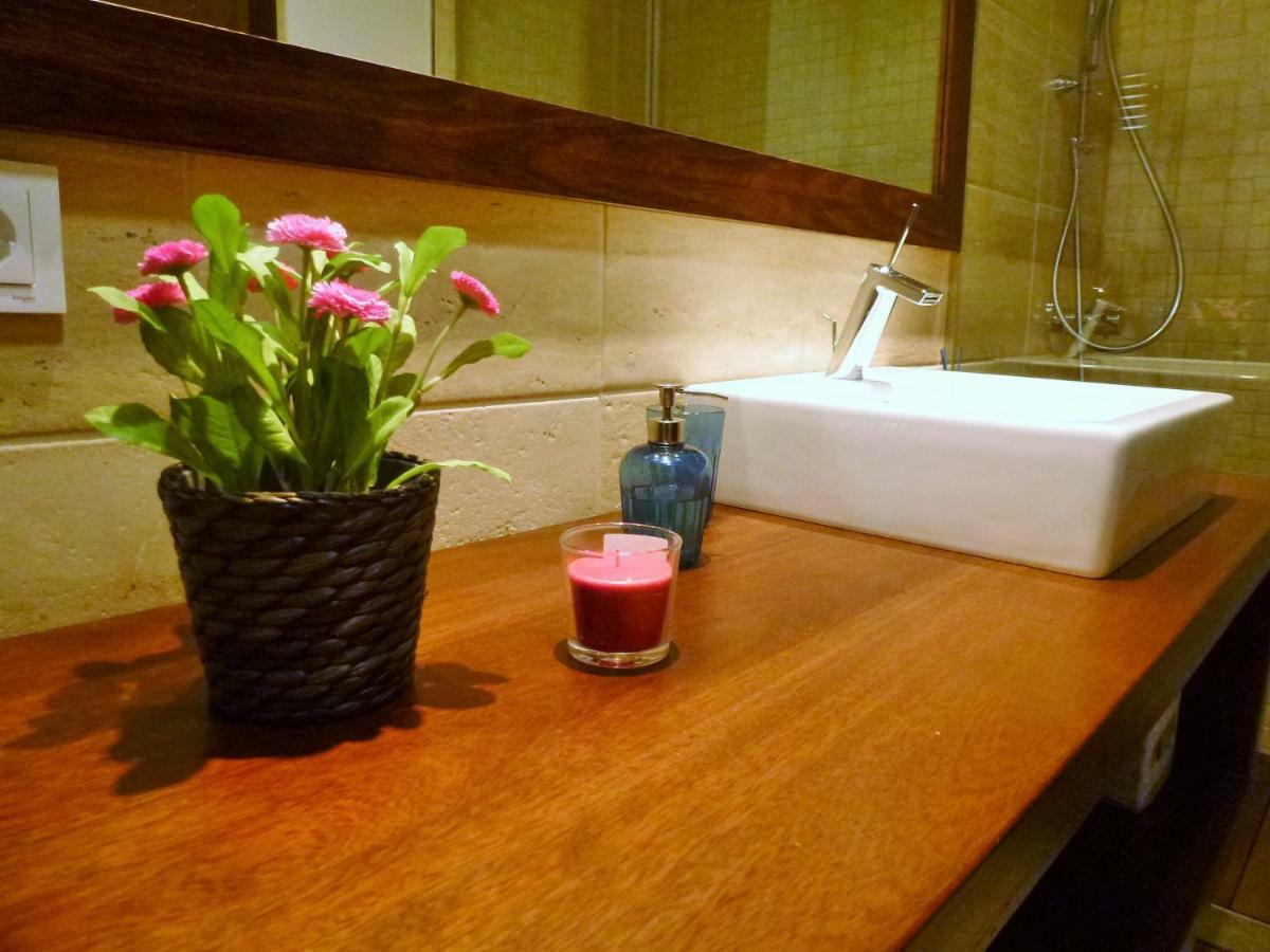 Apartamentos Nazareno Sevilla Bagian luar foto